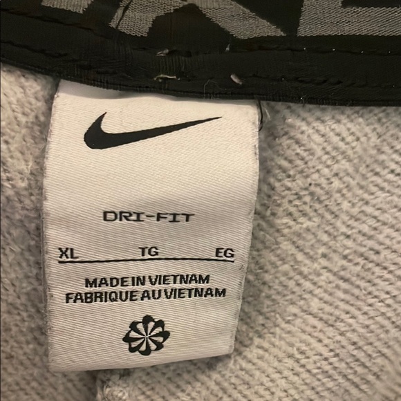 Nike Men's Light Gray Sweatpants - Picture 5 of 7